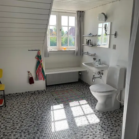 Huset I فندق مبيت وإفطار 3*